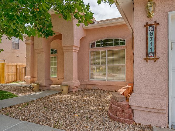2nd image of 6711 Mesa Solana Pl NW