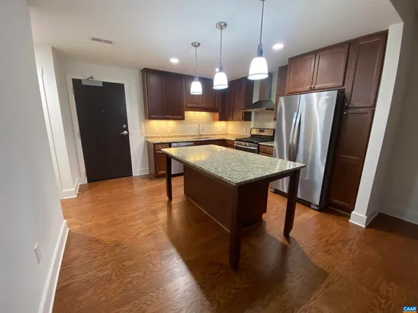1425 Trailside Ct APT 207, Charlottesville, VA 22911