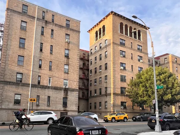 70-35 Broadway #A10, Jackson Heights, NY 11372