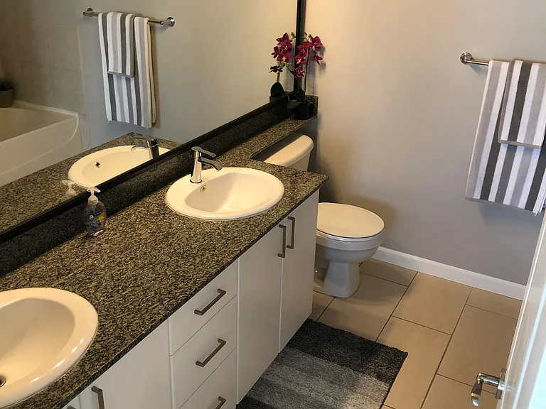 4132 Halifax St — Photo 9