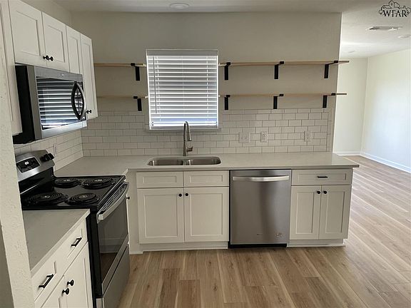 2nd image of 4109 Abbott Ave
