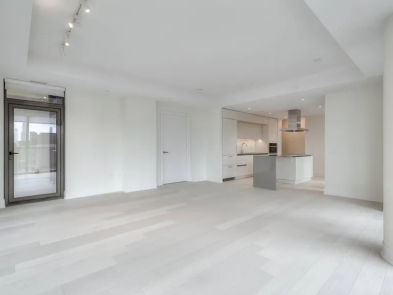 6 Jackes Ave #304-U304 — Photo 3
