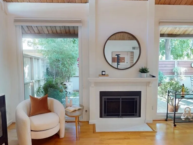 725 Blair Ct — Photo 16