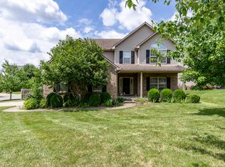 923 Forest Lake Dr, Lexington, KY 40515