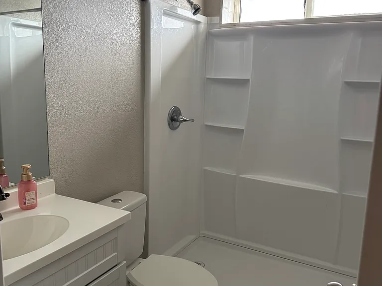 3909 Redwood Ln #D — Photo 5