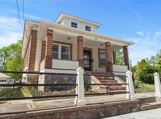 119 Ashcraft Rd, New London, CT 06320