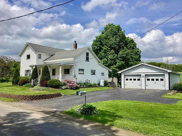 12500 Concord Rd, Corry, PA 16407