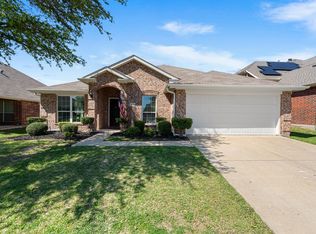 6211 Meadowcrest Ln, Sachse, TX 75048