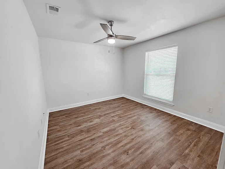 6921 Bamberry St — Photo 10