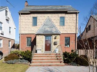 4819 213th St, Oakland Gardens, NY