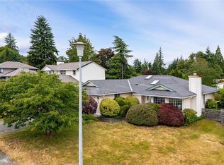 750 Georgia Dr, Campbell River, BC V9H 1S3