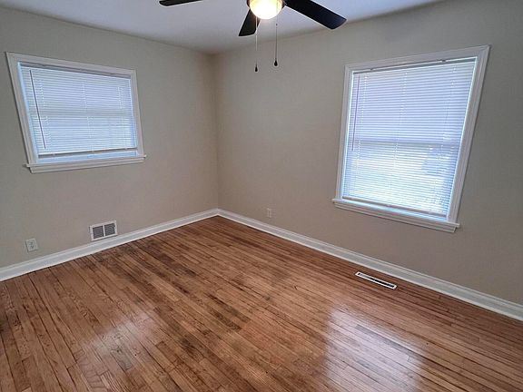 5th image of 137 N 39th St