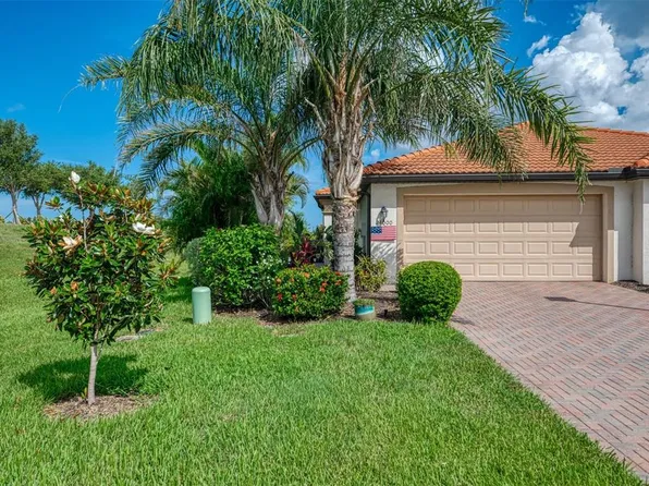 24000 Skyflower Ct, Venice, FL 34293
