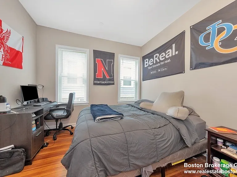 228 Calumet St #1 — Photo 8