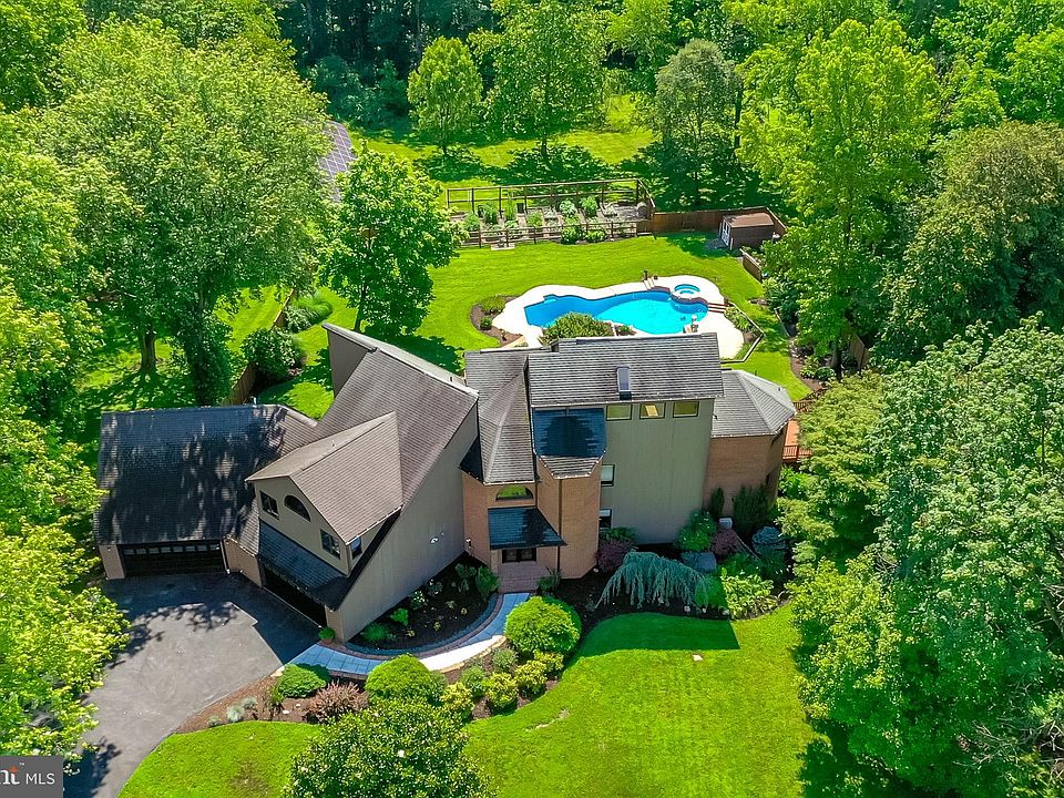 5213 Kalmia Dr, Dayton, MD 21036 Zillow