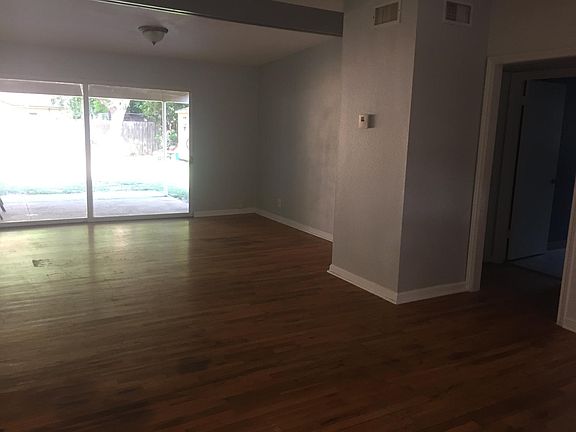 3rd image of 230 Emporia Blvd