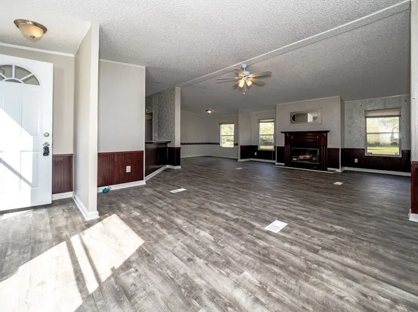 437 McCleary Ln, Sumter, SC 29150