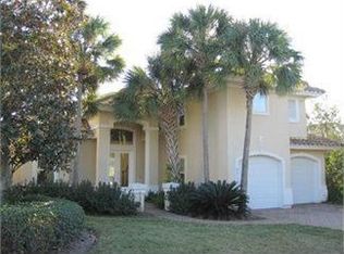 4610 Paradise Isle, Destin, FL 32541