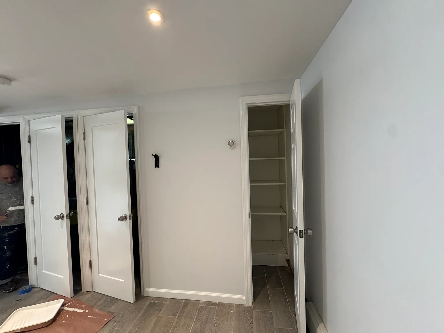 1 bed, 700 sqft, $1,900 — Photo 3