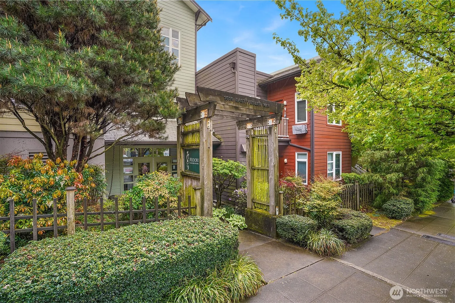 1515 E Yesler Way #406 photo 1