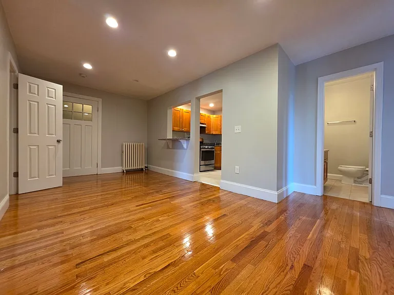 85 Egmont St #2 — Photo 25