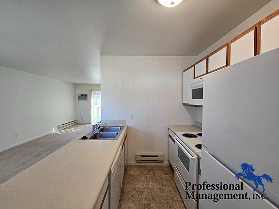 5th image of 3825 Avenue B Unit 6