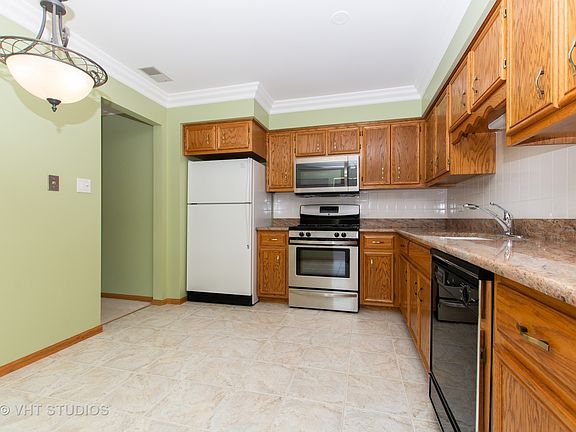5th image of 13432 E Circle Dr APT 506