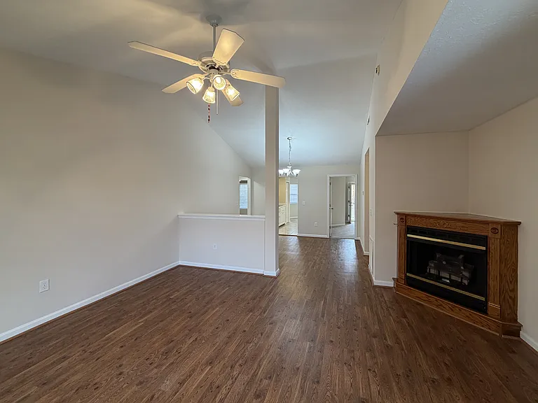 Commonwealth Senior Living at Christiansburg — Photo 8