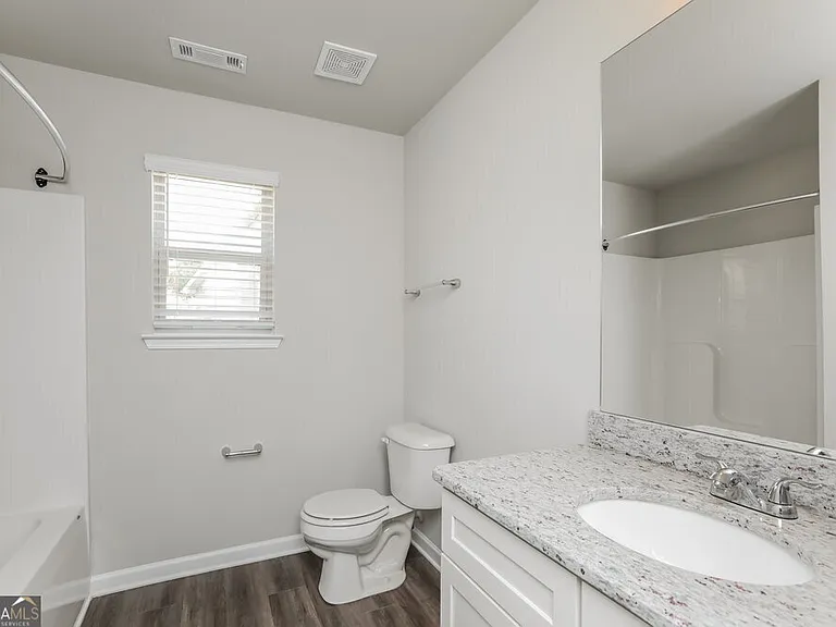 317 Nutwood Trce — Photo 16