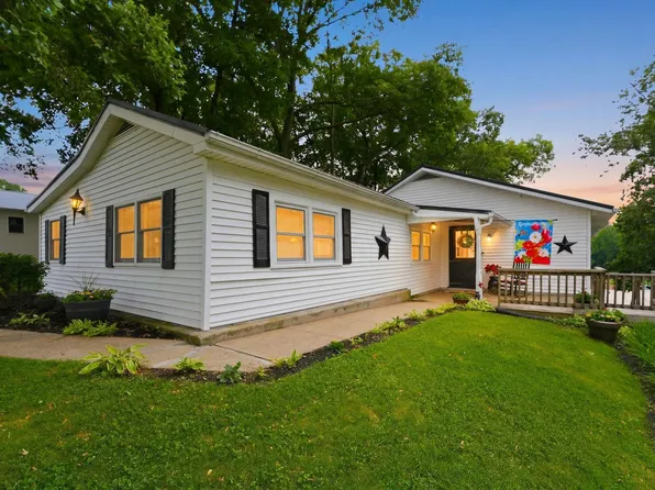 12024 Peach Rd, Plymouth, IN 46563