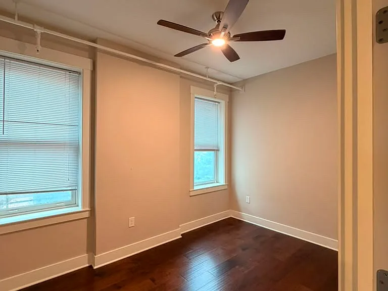 1211 Broadway St #1 — Photo 9