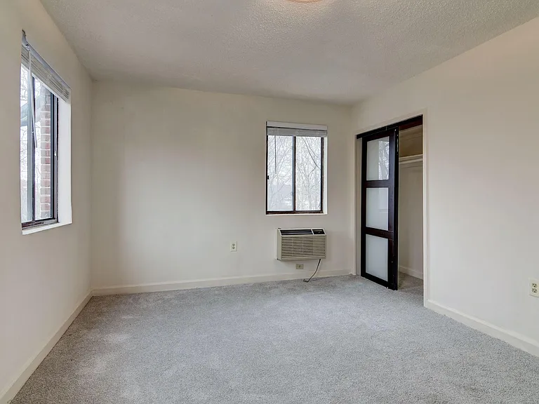 4733 1st St SW #301 — Photo 12