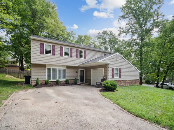 437 Holly Ln, Lafayette Hill, PA 19444