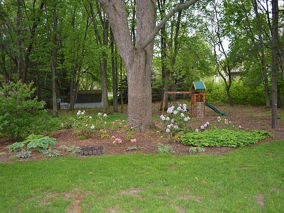 5th image of 2636 Oakbrook Dr