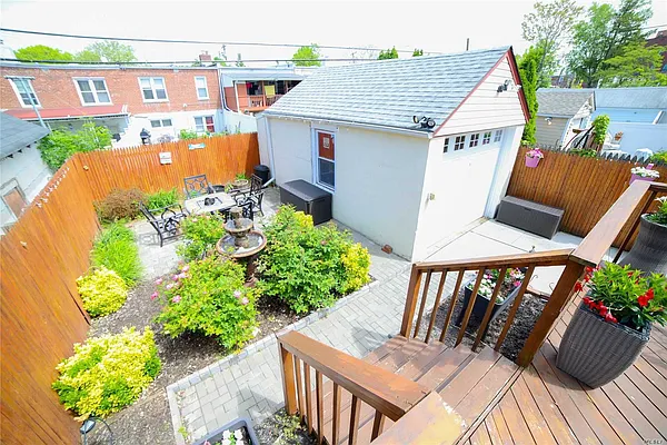Sold by S H V Real Estate Corp. | media 9