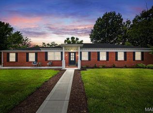 841 Fernview Dr, Saint Louis, MO