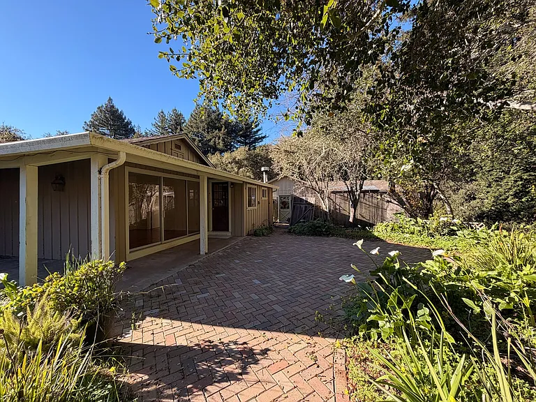 809 Browns Valley Rd — Photo 19