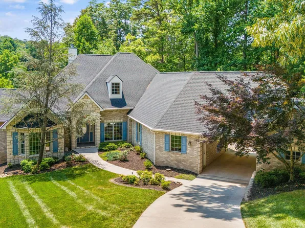 11825 Couch Mill Rd, Knoxville, TN 37932