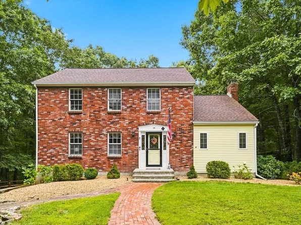 14 Nottingham Cir, Jefferson, MA 01522
