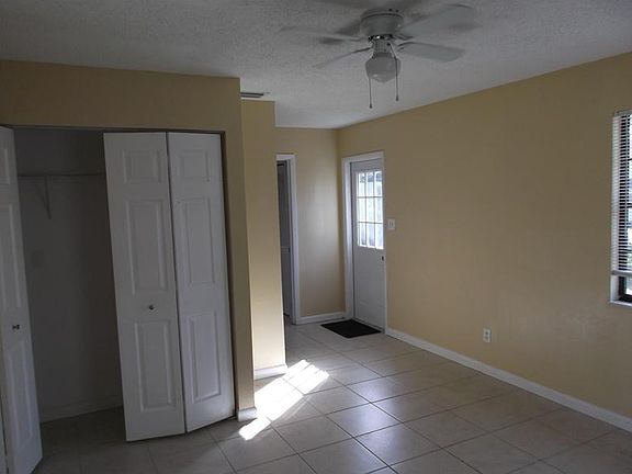 4th image of 856 22nd Ave