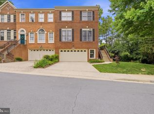 103 Crofton Hill Ln, Rockville, MD 20850