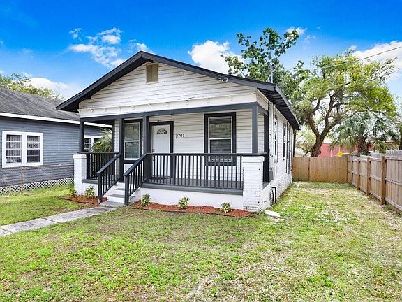 2nd image of 2701 E COLUMBUS DRIVE