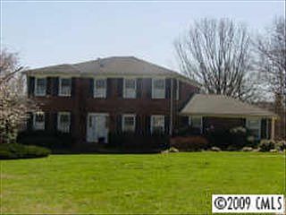5th image of 2086 Shannon Dr