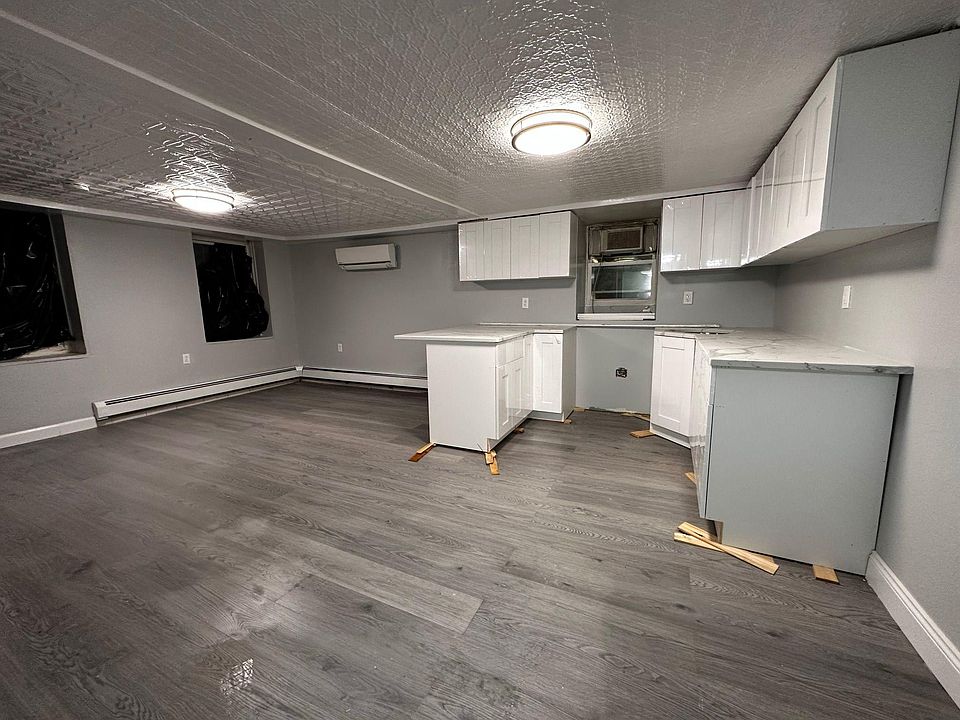 1st image of 303 New York Ave Floor Basement