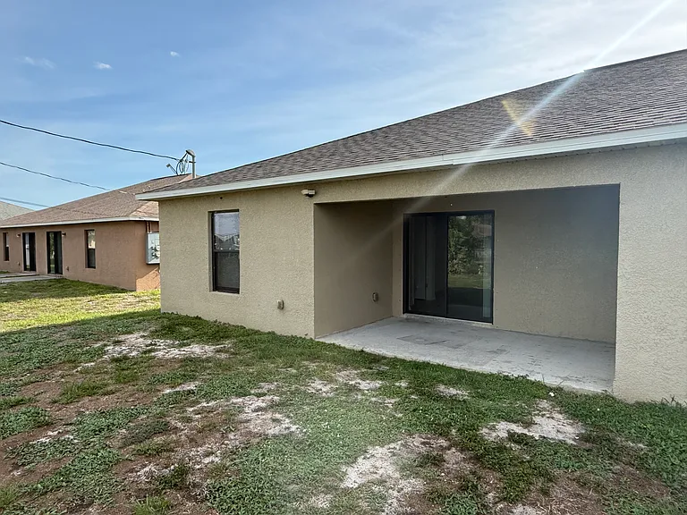 4131 SW 8th Pl #4131 — Photo 19