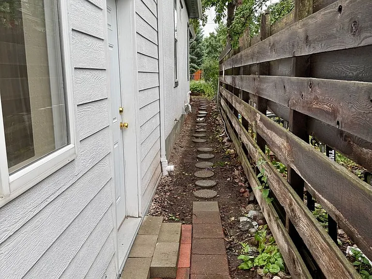 408 S 6th St E — Photo 18