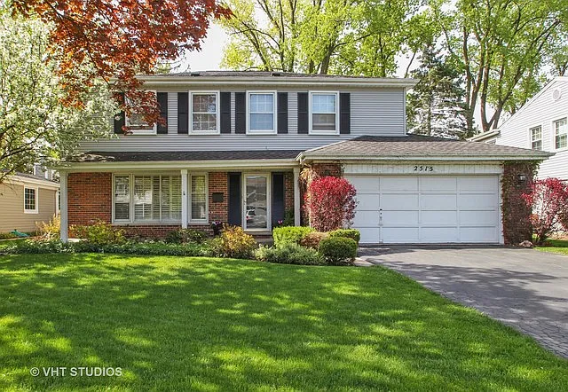 2515 Maple Ave photo 1