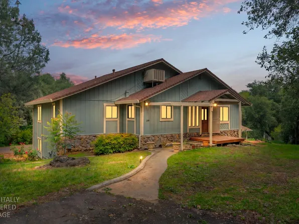 12547 Out Of The Way Pl, Auburn, CA 95603