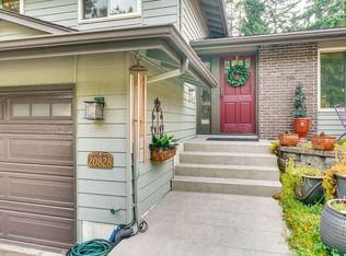 20828 23rd Ave W, Lynnwood, WA 98036