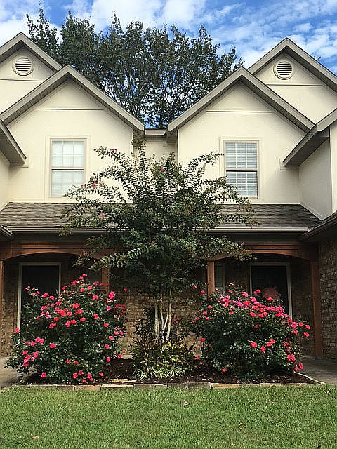 1st image of 538 S Pierremont Dr
